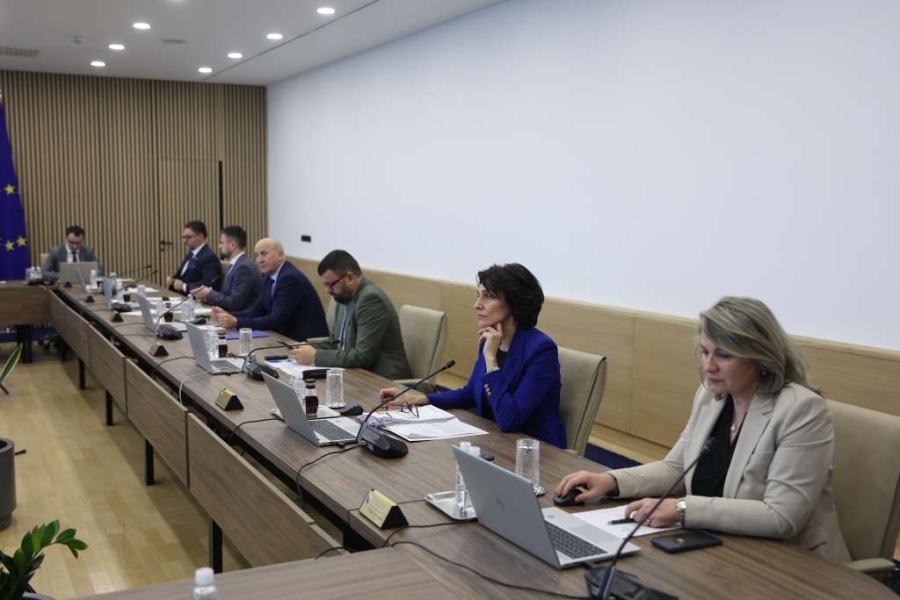 DOBRE VIJESTI: EU osigurala 140,5 miliona eura za finansiranje reformi u BiH DOBRE VIJESTI: EU osigurala 140,5 miliona eura za finansiranje reformi u BiH