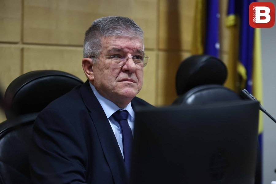 DRAGANA MIOKOVIĆA UHVATILA PANIKA: ‘Ako dođe do moje smjene to će značiti da postoji nova većina’ DRAGANA MIOKOVIĆA UHVATILA PANIKA: 'Ako dođe do moje smjene to će značiti da postoji nova većina'