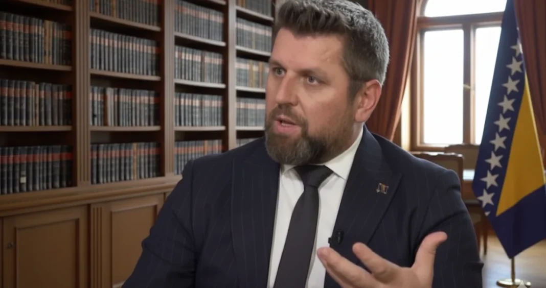 Duraković: NSRS je sramno degradirala stradanje Jevreja i Roma u drugorazredne žrtve Duraković: NSRS je sramno degradirala stradanje Jevreja i Roma u drugorazredne žrtve