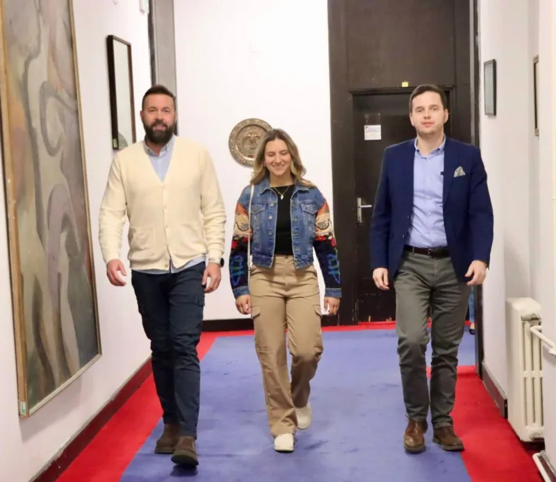 Elvedina Muzaferija na prijemu kod Magode i Uka Elvedina Muzaferija na prijemu kod Magode i Uka