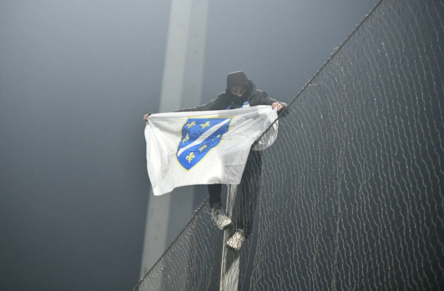 FIFA BEZ MILOSTI: Nogometnom savezu BiH izrekla drakonsku kaznu! FIFA BEZ MILOSTI: Nogometnom savezu BiH izrekla drakonsku kaznu!