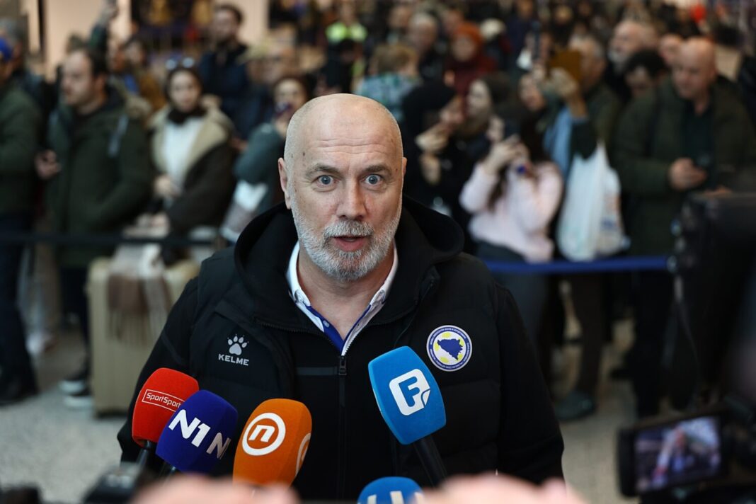 FOTO/ Zmajevi stigli u Sarajevo, Barbarez: Sve je na maksimalnom nivou Foto: Damir Hajdarbašić, Reprezentacija.ba