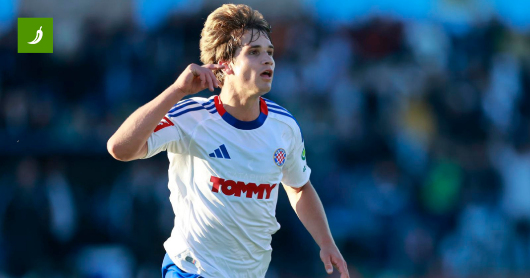 FourFourTwo: Sin olimpijca vodi Hajduk i cilja na Svjetsko prvenstvo FourFourTwo: Sin olimpijca vodi Hajduk i cilja na Svjetsko prvenstvo