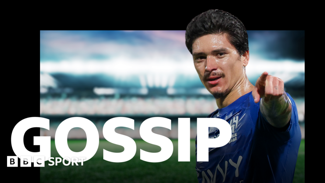 Fudbalski tračevi: Nunez, Livramento, Schlotterbeck, Gimenez, Bayindir, Lucca