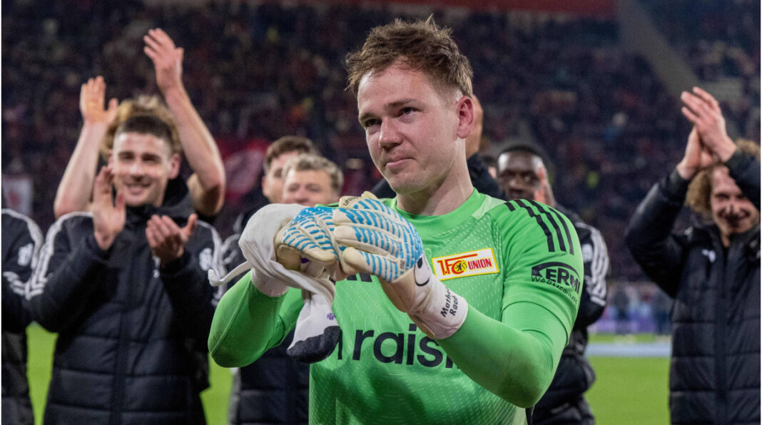 Golman sindikata Raab zadobio povredu ruke u pobjedi u Frajburgu – “Jebi ruku” Golman sindikata Raab zadobio povredu ruke u pobjedi u Frajburgu – “Jebi ruku”