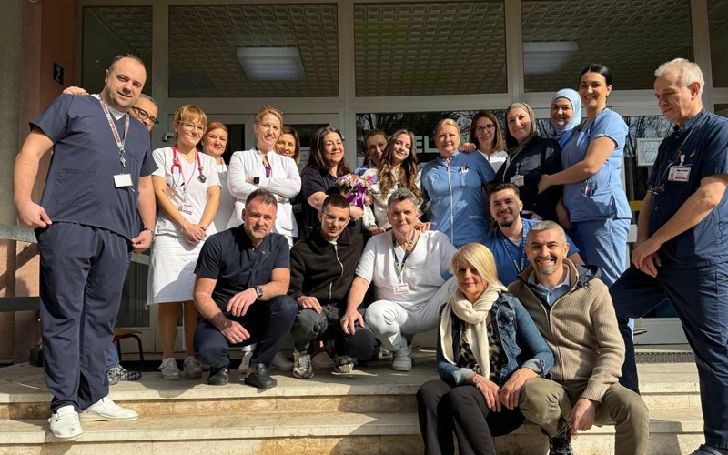 Hrabra Ella (16) izašla iz Opće bolnice: Nastavlja se program rehabilitaciije i punog oporavka Hrabra Ella (16) izašla iz Opće bolnice: Nastavlja se program rehabilitaciije i punog oporavka