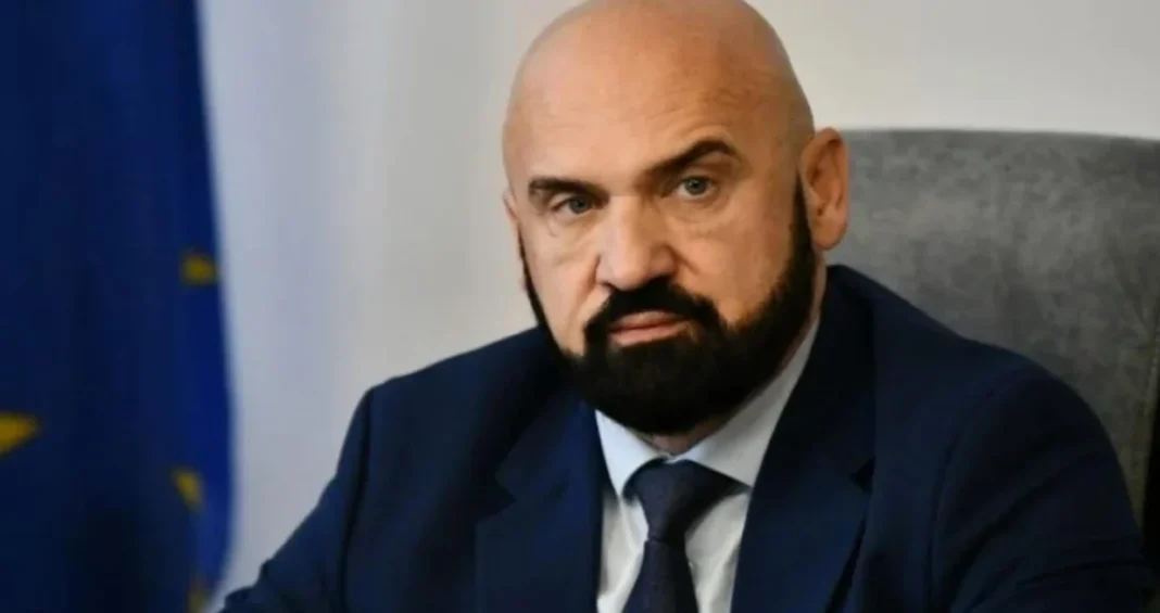 Isak pozvao ministra unutrašnjih poslova RS da se javno izvini građanima BiH zbog kontroverzne izjave Isak pozvao ministra unutrašnjih poslova RS da se javno izvini građanima BiH zbog kontroverzne izjave