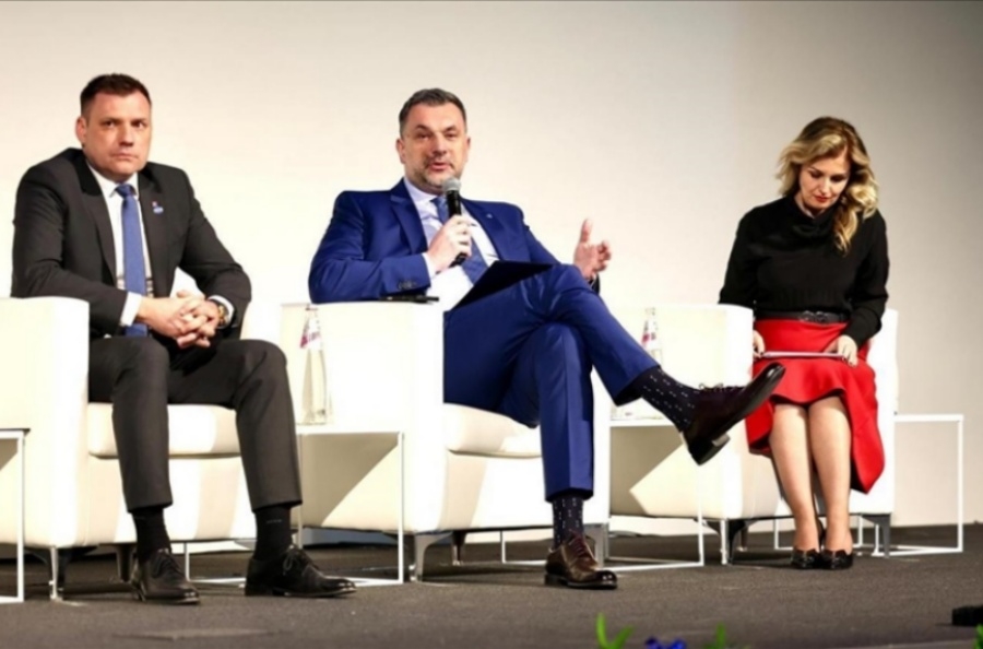 JASNA PORUKA IZ TRSTA: Elmedin Konaković prozvao ruski utjecaj i poručio – EU put BiH nema alternativu! JASNA PORUKA IZ TRSTA: Elmedin Konaković prozvao ruski utjecaj i poručio - EU put BiH nema alternativu!