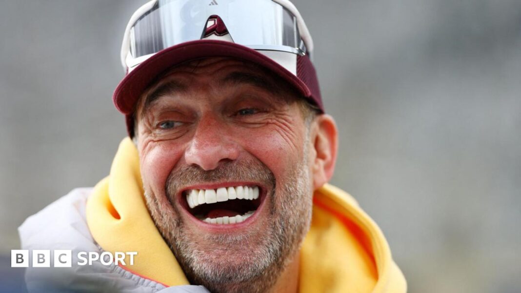 Jirgen Klop kaže da je priča o Real Madridu ‘glupost’, ali da bi mogao ponovo da bude trener Former Liverpool manager Jurgen Klopp laughing