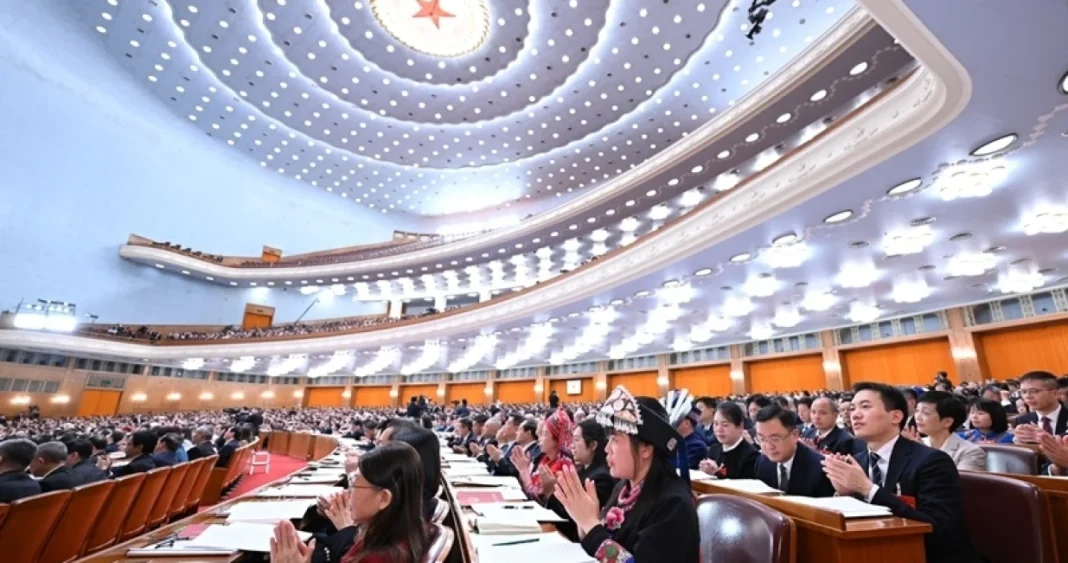 Kina će ove godine sastaviti zakon protiv prekogranične korupcije Kina će ove godine sastaviti zakon protiv prekogranične korupcije