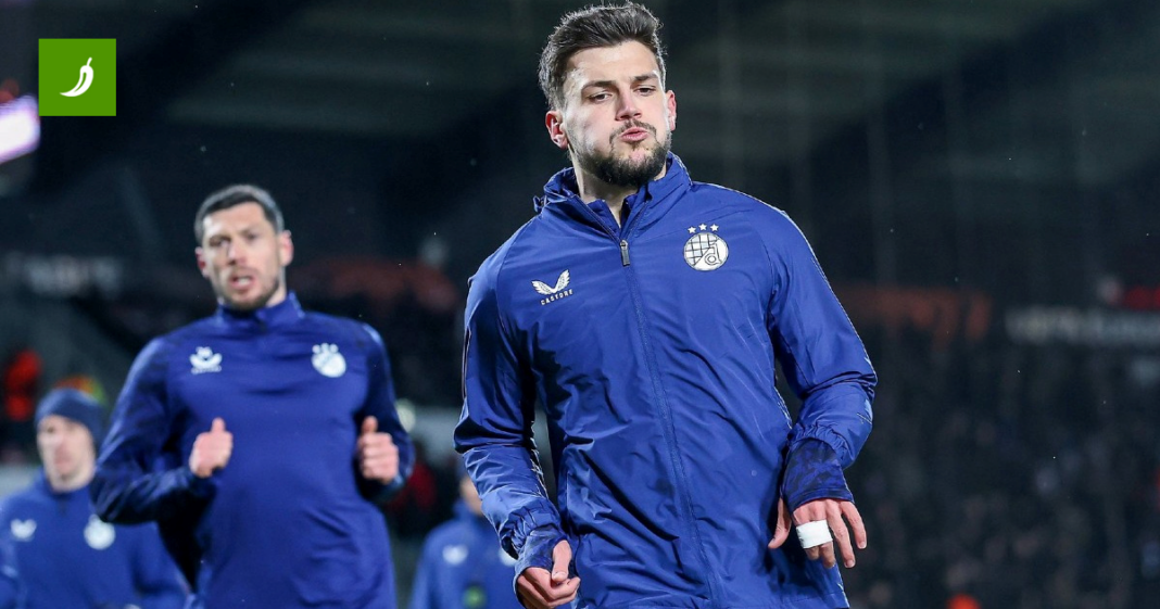 Kovačević ga je ignorirao 4 mjeseca pa gurnuo u vatru. Sada mora s njim na Hajduk Kovačević ga je ignorirao 4 mjeseca pa gurnuo u vatru. Sada mora s njim na Hajduk