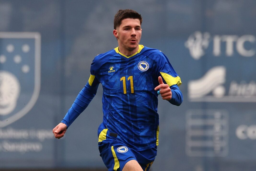 Mladi Zmajevi remizirali protiv Izraela, peti put su sačuvali svoju mrežu u kvalif. za EURO Mladi Zmajevi remizirali protiv Izraela, peti put su sačuvali svoju mrežu u kvalif. za EURO