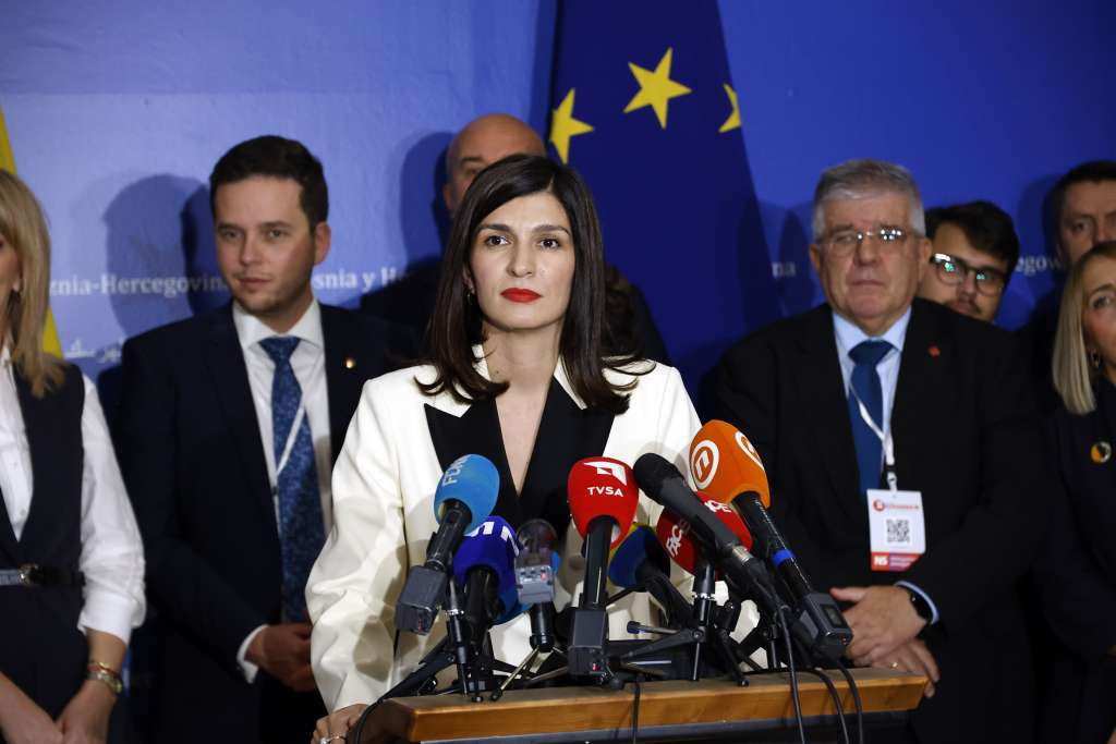 Naša stranka u Parlament FBiH uputila deklaracija protiv fašističkih i nacističkih poruka Naša stranka u Parlament FBiH uputila deklaracija protiv fašističkih i nacističkih poruka