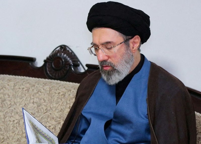 Naslijedio oca: Mojtaba Khamenei je novi vrhovni vođa Irana Naslijedio oca: Mojtaba Khamenei je novi vrhovni vođa Irana