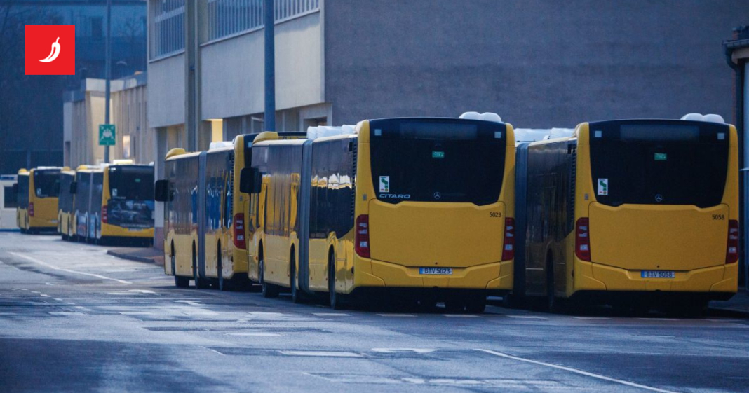 Njemački prijevoznici traže hitnu pomoć vlade zbog poskupljenja dizela Njemački prijevoznici traže hitnu pomoć vlade zbog poskupljenja dizela