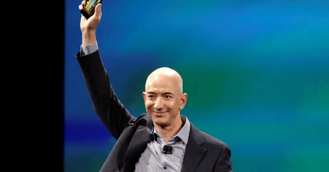 OKRŠAJ MILIJARDI Jednom su se opekli: Amazon sad radi novi AI telefon za borbu protiv iPhonea OKRŠAJ MILIJARDI Jednom su se opekli: Amazon sad radi novi AI telefon za borbu protiv iPhonea