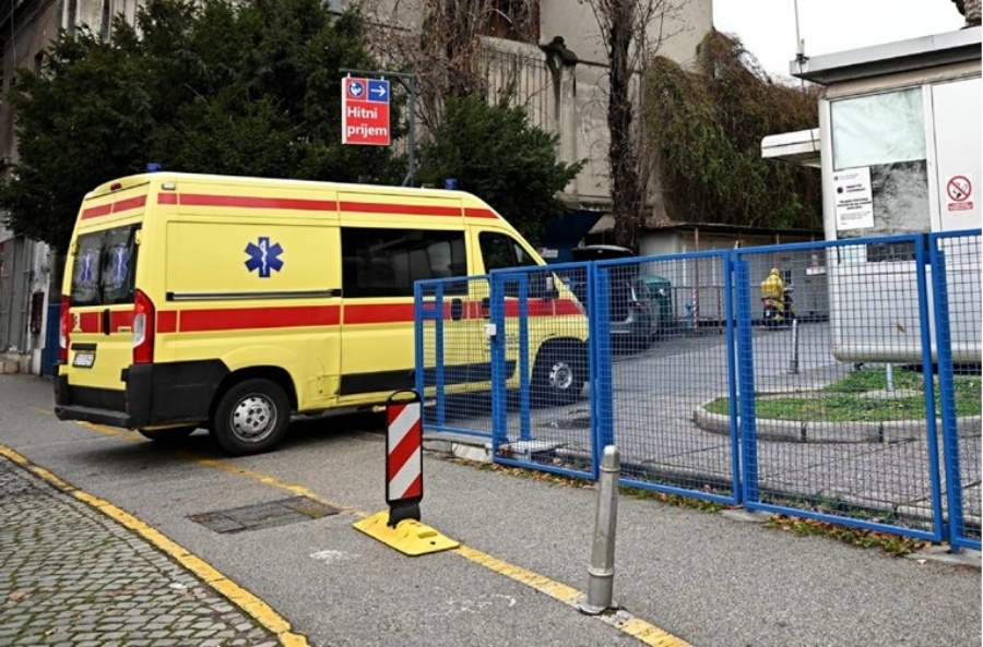 OPASAN TIKTOK IZAZOV?: Tinejdžeru (16) opečeno 95% tijela, bori se za život OPASAN TIKTOK IZAZOV?: Tinejdžeru (16) opečeno 95% tijela, bori se za život