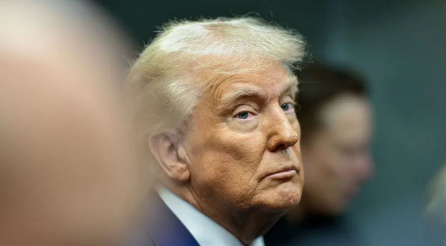 OVOME SE BIJELA KUĆA NIJE NADALA: Trump otvoreno o iranskim udarima koji su ga ‘izuli iz cipela’ OVOME SE BIJELA KUĆA NIJE NADALA: Trump otvoreno o iranskim udarima koji su ga 'izuli iz cipela'