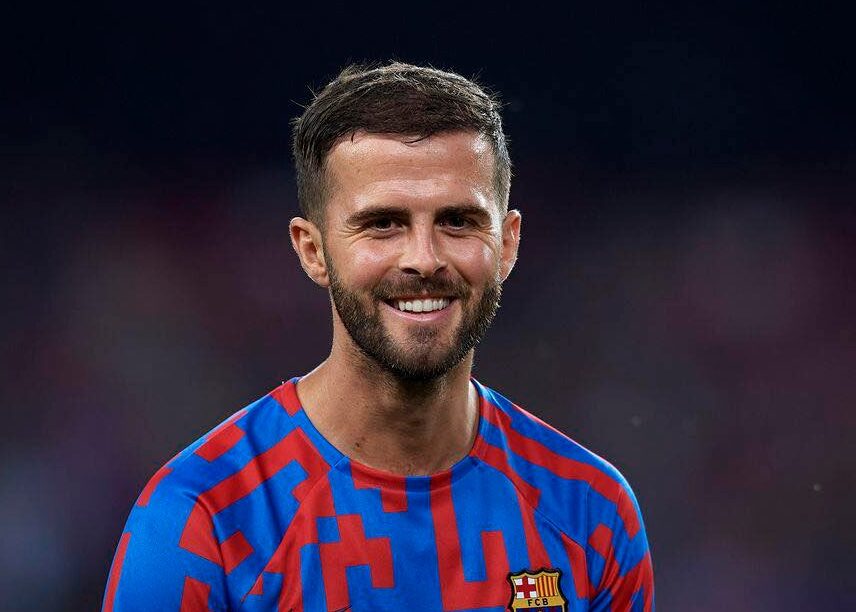 Pjanić: Crveni karton me je koštao 40.000 eura Pjanić: Crveni karton me je koštao 40.000 eura