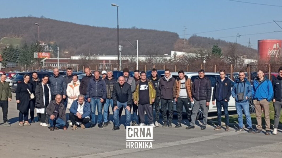 Radnici Milkosa treći dan štrajkuju Radnici Milkosa treći dan štrajkuju