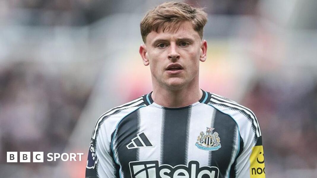 Reprezentacija Engleske: Harvey Barnes će zamijeniti povrijeđenog Eberechi Ezea Newcastle winger Harvey Barnes