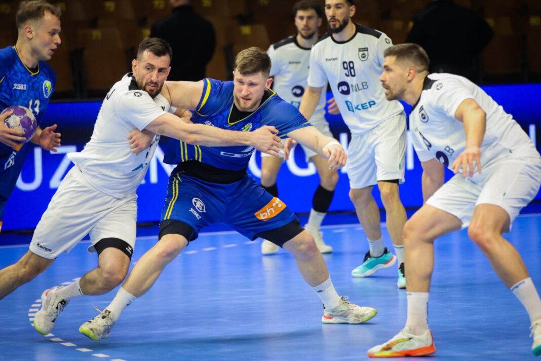 Rukometaši BiH stigli na Kosovo, sutra ih očekuje revanš predbaraža za SP 2027 Rukometaši BiH stigli na Kosovo, sutra ih očekuje revanš predbaraža za SP 2027