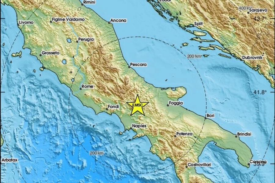 SNAŽAN ZEMLJOTRES POGODIO ITALIJU: Osetio se čak do BiH, svjedočenja stižu sa CIJELOG BALKANA: ‘Čudan pokret, kao da HALUCINIRAM’ SNAŽAN ZEMLJOTRES POGODIO ITALIJU: Osetio se čak do BiH, svjedočenja stižu sa CIJELOG BALKANA: 'Čudan pokret, kao da HALUCINIRAM'