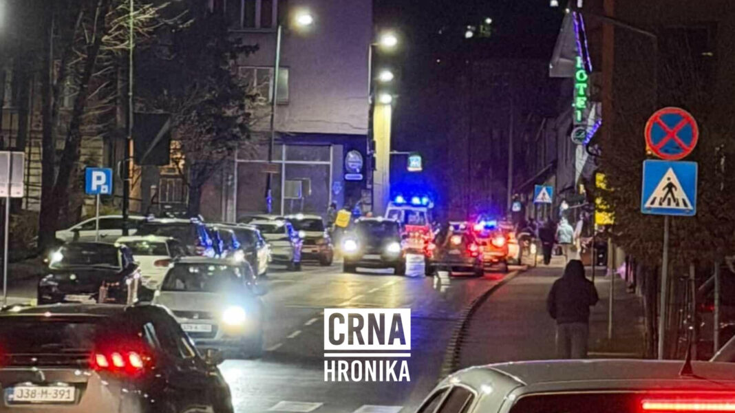 Saobraćajna nesreća na Bistriku: Motociklista zadobio teške povrede Saobraćajna nesreća na Bistriku: Motociklista zadobio teške povrede