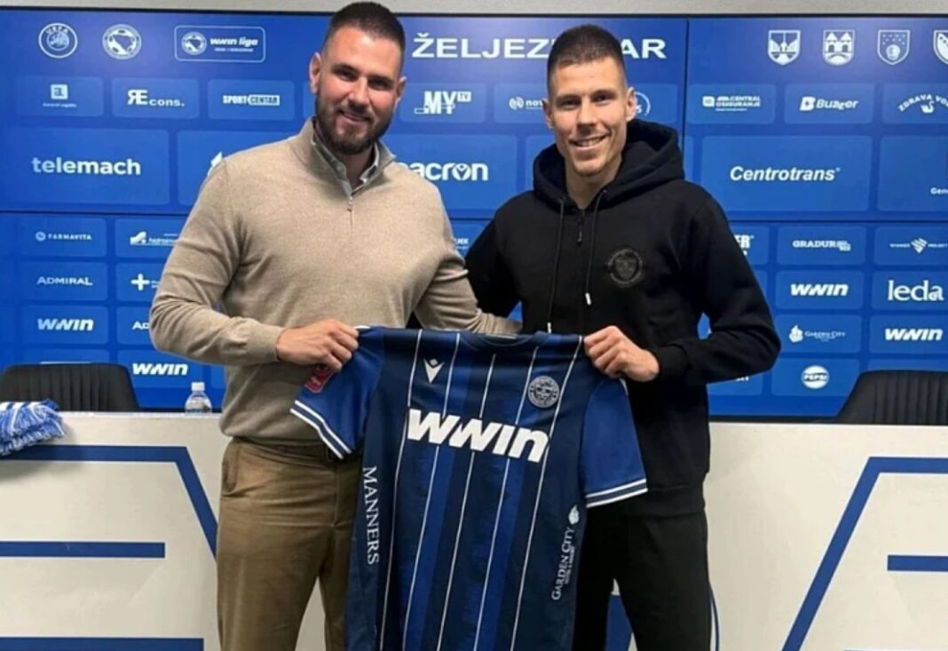 Srbijanski pjevač se pojavio kao agent novog igrača Željezničara Srbijanski pjevač se pojavio kao agent novog igrača Željezničara