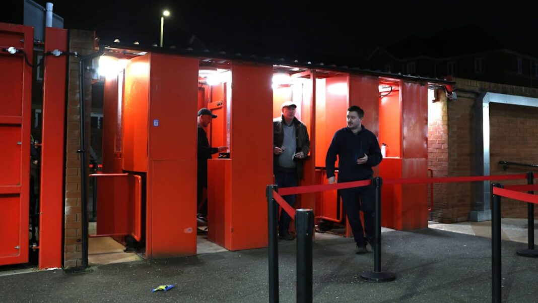 St James’ Park? Izgubljeni navijač završava u Exeteru i propušta utakmicu Barce St James' Park? Izgubljeni navijač završava u Exeteru i propušta utakmicu Barce