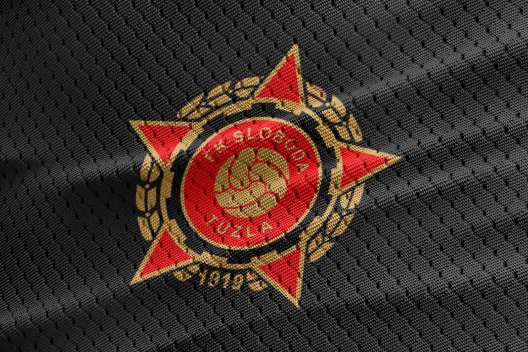 Šta se dešava u Slobodi? Nakon duplih saopštenja, Fukare bojkotuju zbog Azmira Husića Šta se dešava u Slobodi? Nakon duplih saopštenja, Fukare bojkotuju zbog Azmira Husića