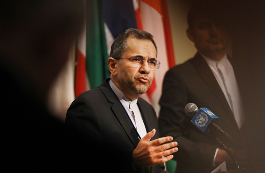 TEHERAN POSLAO JEZIVO UPOZORENJE ZA CIJELI SVIJET: ‘Ko god se pridruži Americi i Izraelu, biće legitimna meta Irana’ TEHERAN POSLAO JEZIVO UPOZORENJE ZA CIJELI SVIJET: 'Ko god se pridruži Americi i Izraelu, biće legitimna meta Irana'