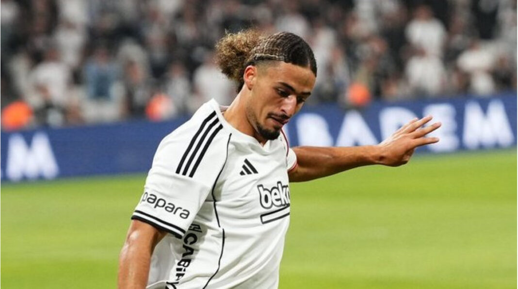 Taylan Bulut želi napustiti Bešiktaš uz naknadu za transfer – Novi desni bek je pao u drugi plan nakon Murilla Taylan Bulut želi napustiti Bešiktaš uz naknadu za transfer – Novi desni bek je pao u drugi plan nakon Murilla