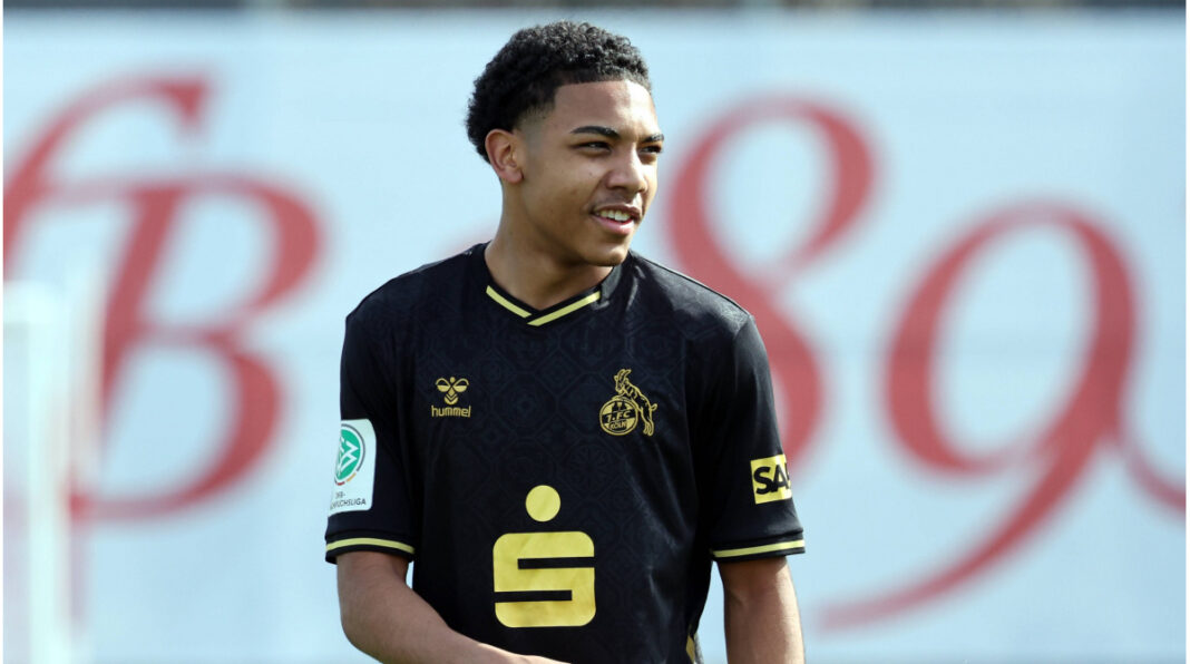 Thierry Karadeniz je ušao na radar evropskih klubova kako se njegov ugovor bližio kraju Thierry Karadeniz je ušao na radar evropskih klubova kako se njegov ugovor bližio kraju