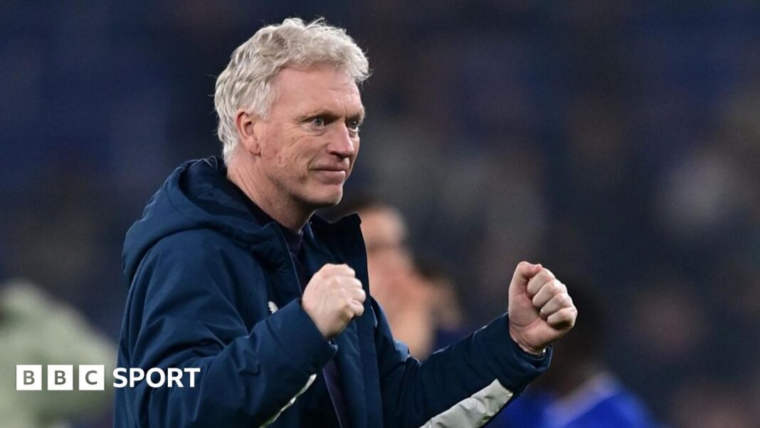 Trka koju niko ne želi da dobije – da li je Everton ozbiljnih pet najboljih kandidata? David Moyes celebrates