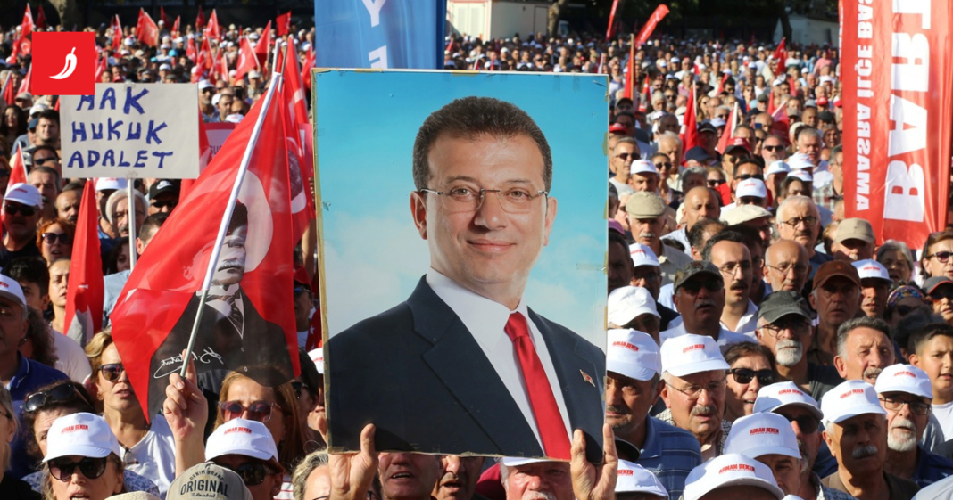 Turski oporbeni čelnik ide na sud. Prijeti mu 2430 godina zatvora Turski oporbeni čelnik ide na sud. Prijeti mu 2430 godina zatvora