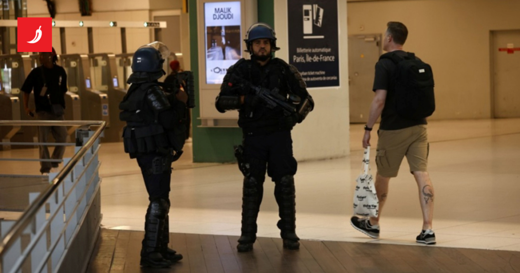 U Parizu spriječen bombaški napad U Parizu spriječen bombaški napad