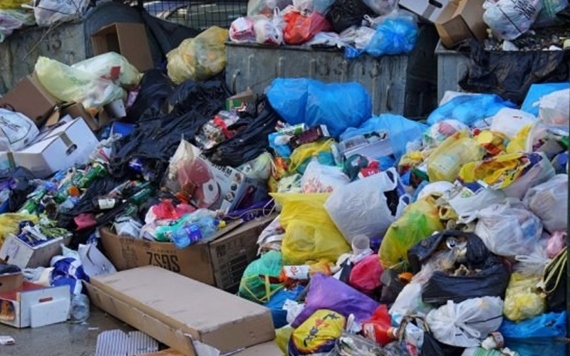 U Sarajevu će se odvoz smeća naplaćivati po broju članova domaćinstava U Sarajevu će se odvoz smeća naplaćivati po broju članova domaćinstava