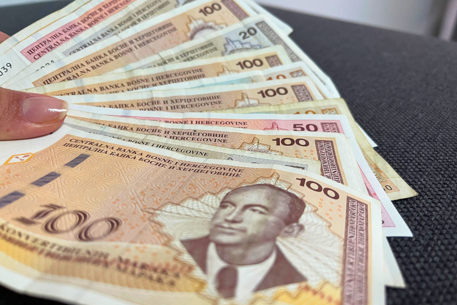 U Tuzlanskom kantonu gotovo 68 hiljada ljudi prima socijalnu pomoć U Tuzlanskom kantonu gotovo 68 hiljada ljudi prima socijalnu pomoć