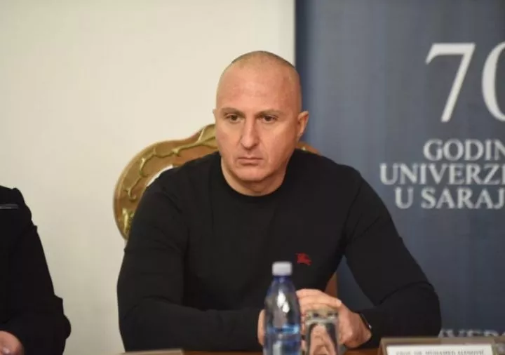 Ukinut pritvor Muhamedu Ajanoviću Ukinut pritvor Muhamedu Ajanoviću