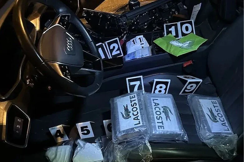 Unuk bivšeg člana Predsjedništva BiH osuđen na pet godina nakon što je u Audiju prevozio “Lacoste” drogu tešku 4.5 kg – Crna hronika Unuk bivšeg člana Predsjedništva BiH osuđen na pet godina nakon što je u Audiju prevozio “Lacoste” drogu tešku 4.5 kg