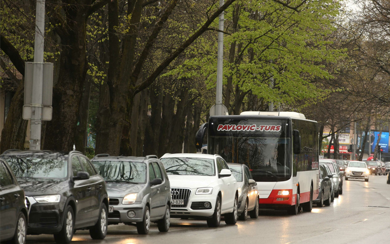 Vozače u Republici Srpskoj očekuju nova poskupljenja Vozače u Republici Srpskoj očekuju nova poskupljenja