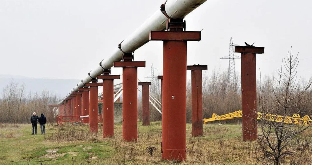 Zelenski optužuje EU: ‘Ucenjuju me zbog Družbe i ruske nafte’ Zelenski optužuje EU: 'Ucenjuju me zbog Družbe i ruske nafte'