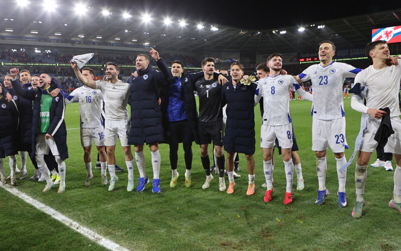 Zmajevi dobili novu navijačku pjesmu: “Igraj, Bosno, igraj, čudo nek’ se desi” Zmajevi dobili novu navijačku pjesmu: “Igraj, Bosno, igraj, čudo nek’ se desi”