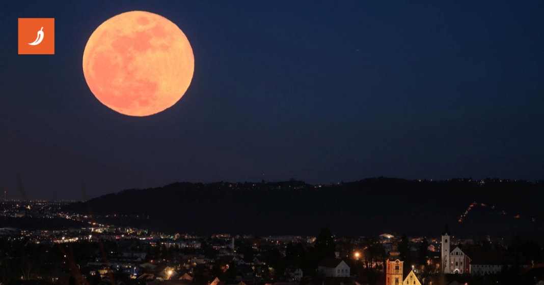 Niste vidjeli “krvavi Mjesec”? Spremaju se još dva rijetka prizora na nebu Niste vidjeli “krvavi Mjesec”? Spremaju se još dva rijetka prizora na nebu