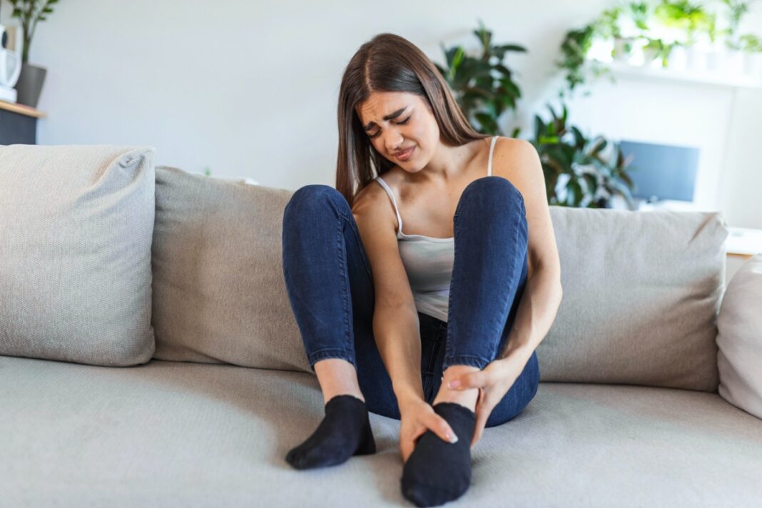 Utrnulost stopala ne mora biti bezazlena: Evo šta može biti uzrok Utrnulost stopala ne mora biti bezazlena: Evo šta može biti uzrok