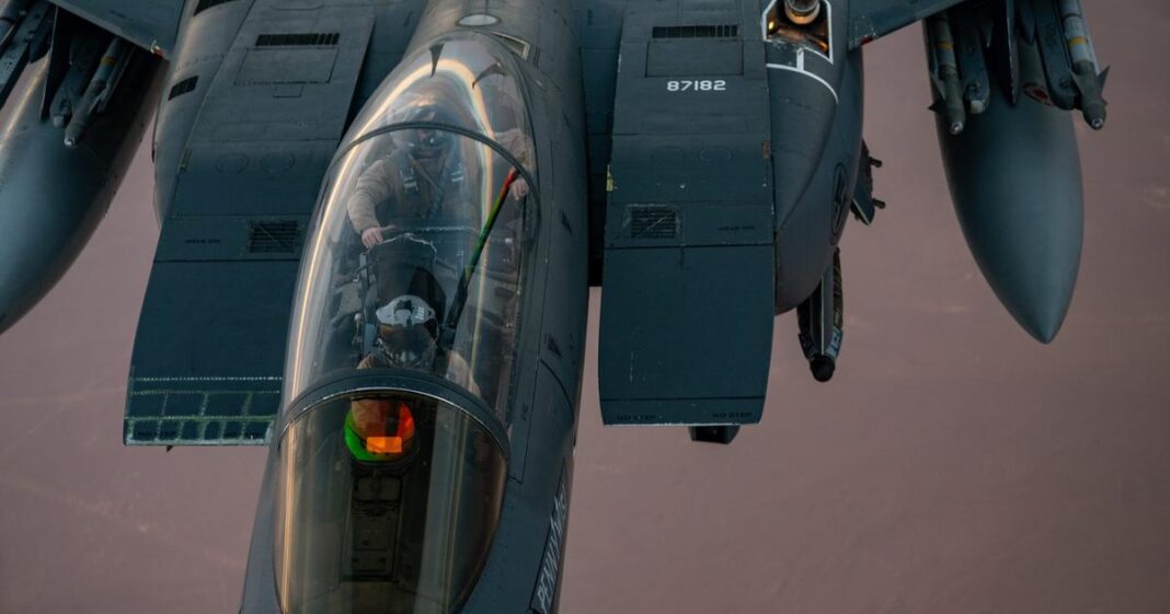 Kako spašavaju američke pilote? Šest dana bježao Srbima, spas je došao iz Zadra Kako spašavaju američke pilote? Šest dana bježao Srbima, spas je došao iz Zadra