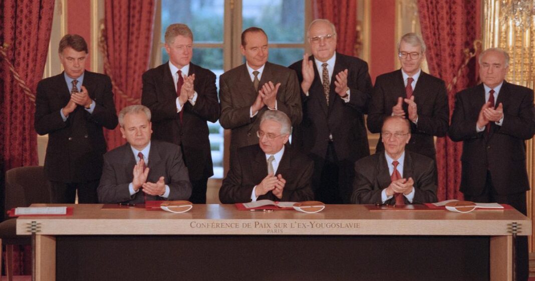 Milošević se naljutio u Dejtonu i poludio: ‘Mene Kosovo više boli!’ Milošević se naljutio u Dejtonu i poludio: ‘Mene Kosovo više boli!’