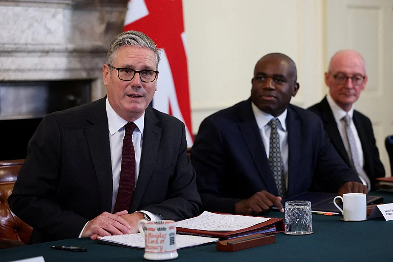 Britanija odbila Trumpov plan: Neće učestvovati u blokadi Hormuškog moreuza Britanija odbila Trumpov plan: Neće učestvovati u blokadi Hormuškog moreuza