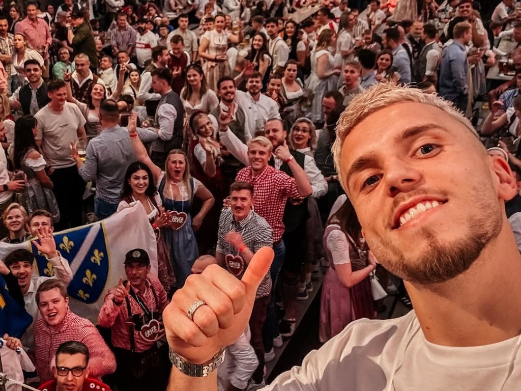 Demirović nakon što je ispunio obećanje prema navijačima: Svi znaju šta Svjetsko prvenstvo znači za BiH Demirović nakon što je ispunio obećanje prema navijačima: Svi znaju šta Svjetsko prvenstvo znači za BiH